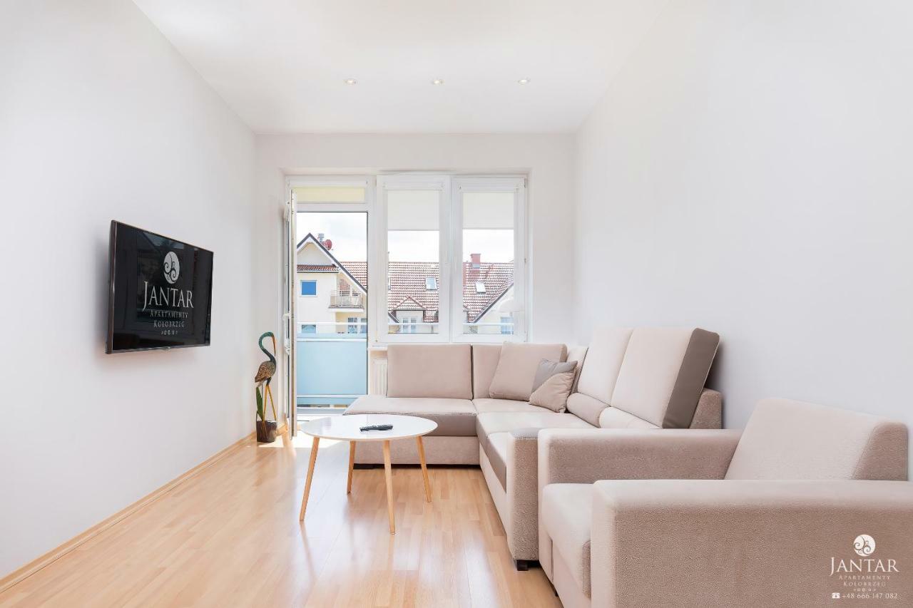 Park Side 2 Arciszewskiego By Jantar Apartamenty 코워브제크 외부 사진